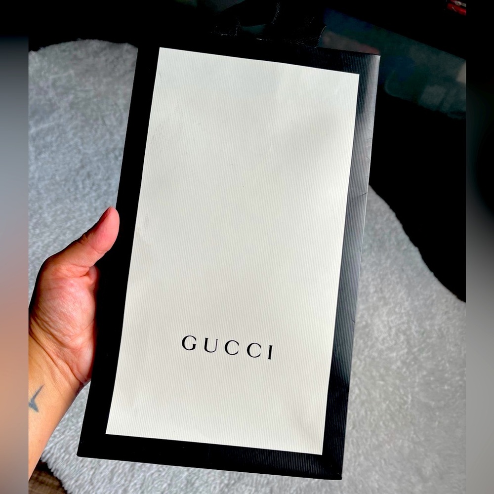 SOLD- Gucci Giftbag